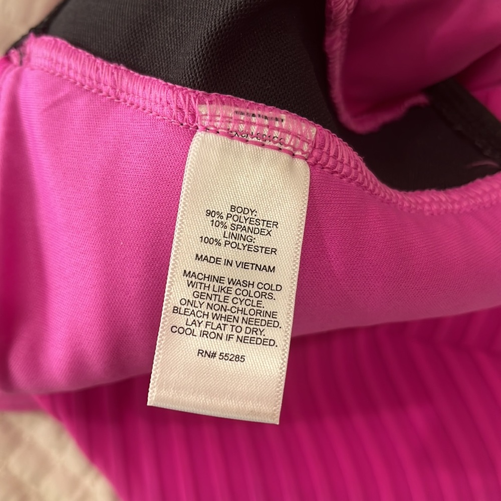 Express Hot Pink Crop Top Size Small - Picture 9 of 9
